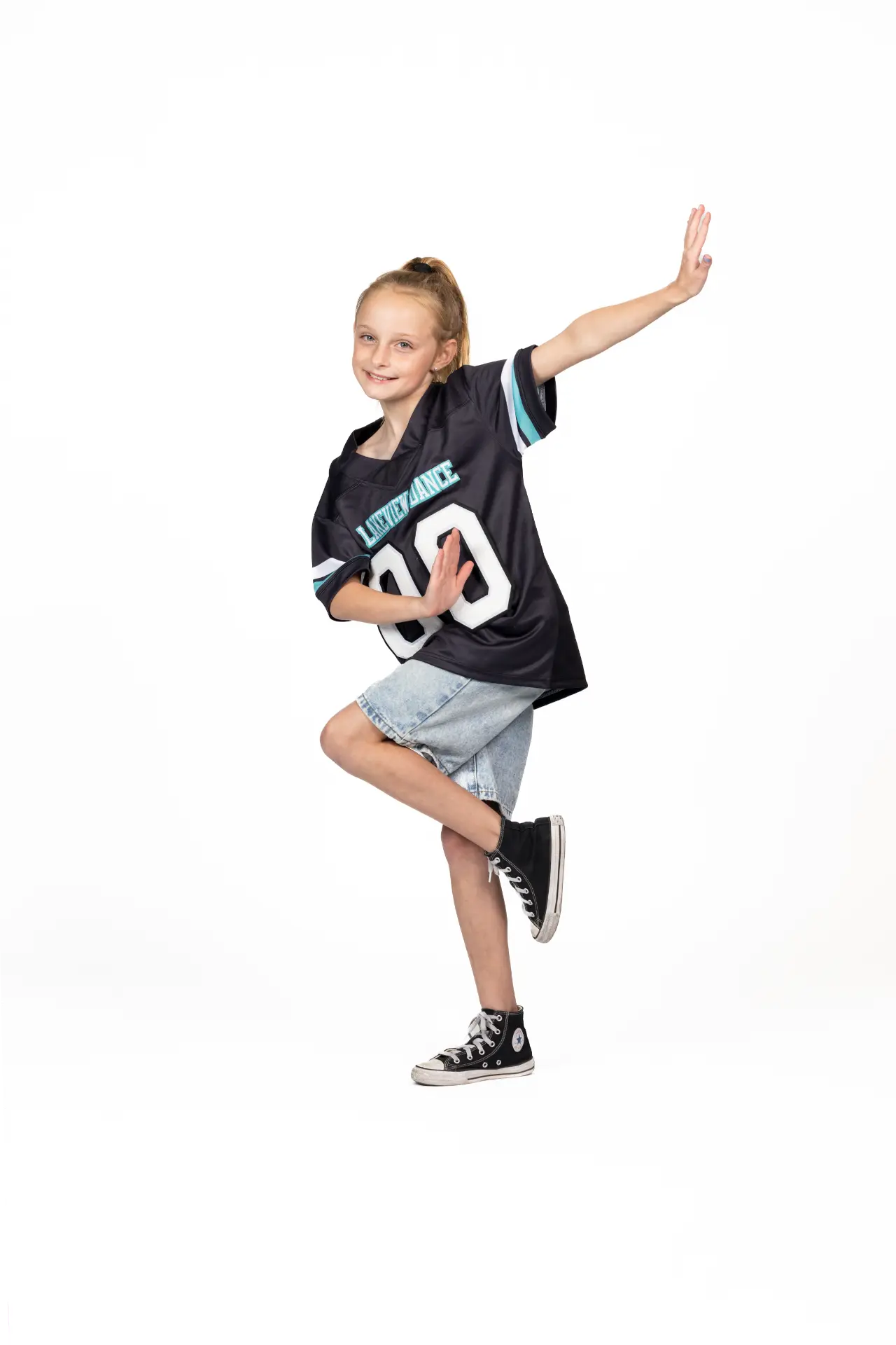 Hip hop dancer in a Lakeview jersey